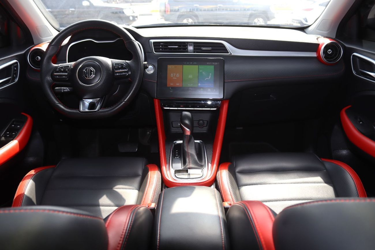 أم جي ZS MG ZS 2023 Full option - GCC- In excellent condition -Engine 1.5L - KM 86000 - PRICE 45000 AED