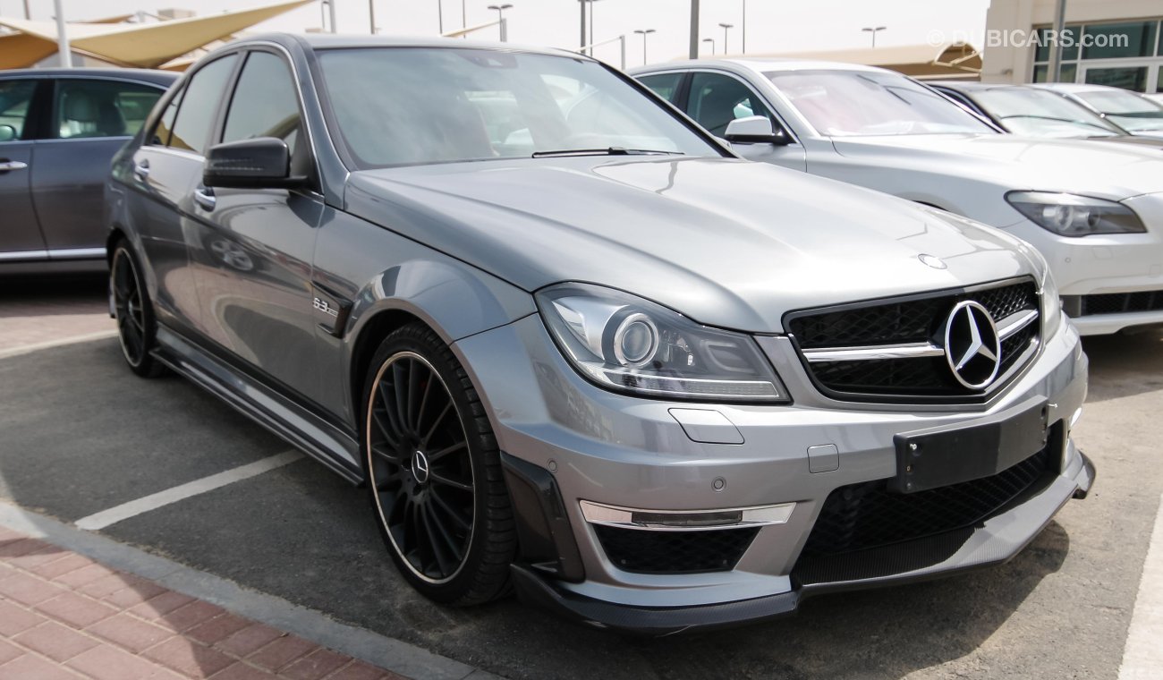 Mercedes-Benz C 63 AMG