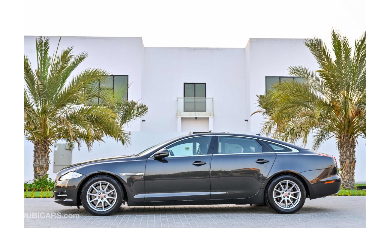 Jaguar XJ L 3.0L V6 | 1,351 P.M | 0% Downpayment | Full Option | Exceptional Condition!