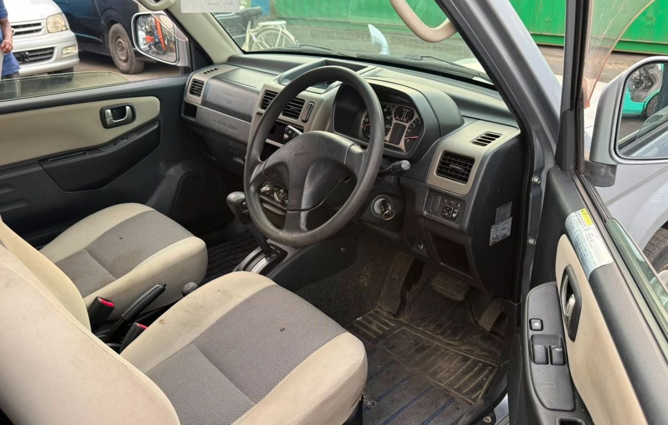 Mitsubishi Pajero Mini