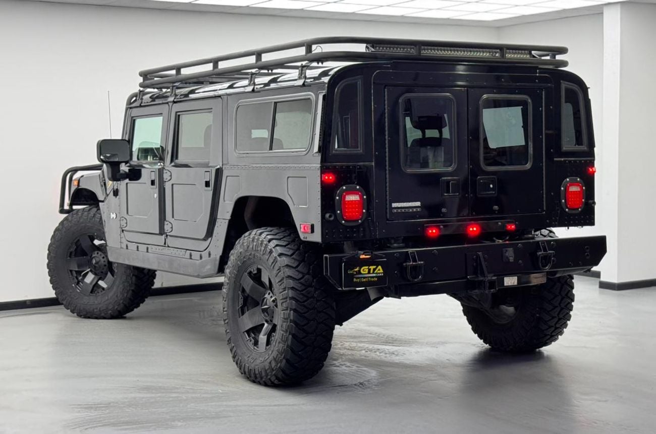 Hummer H1 2002 Hummer H1, Apple CarPlay, Android Auto, Excellent Condition, American Specs