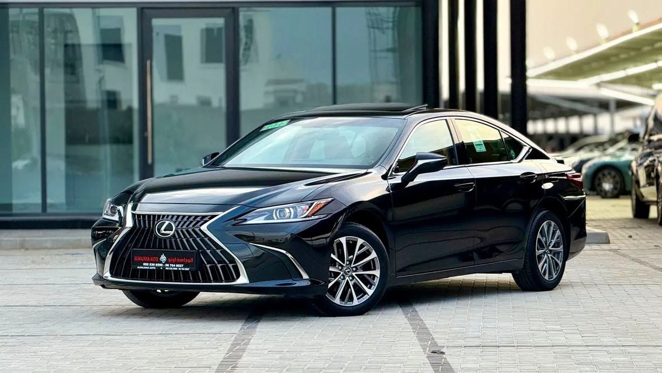 Lexus ES300h ES 300h - GCC Specs - Brand