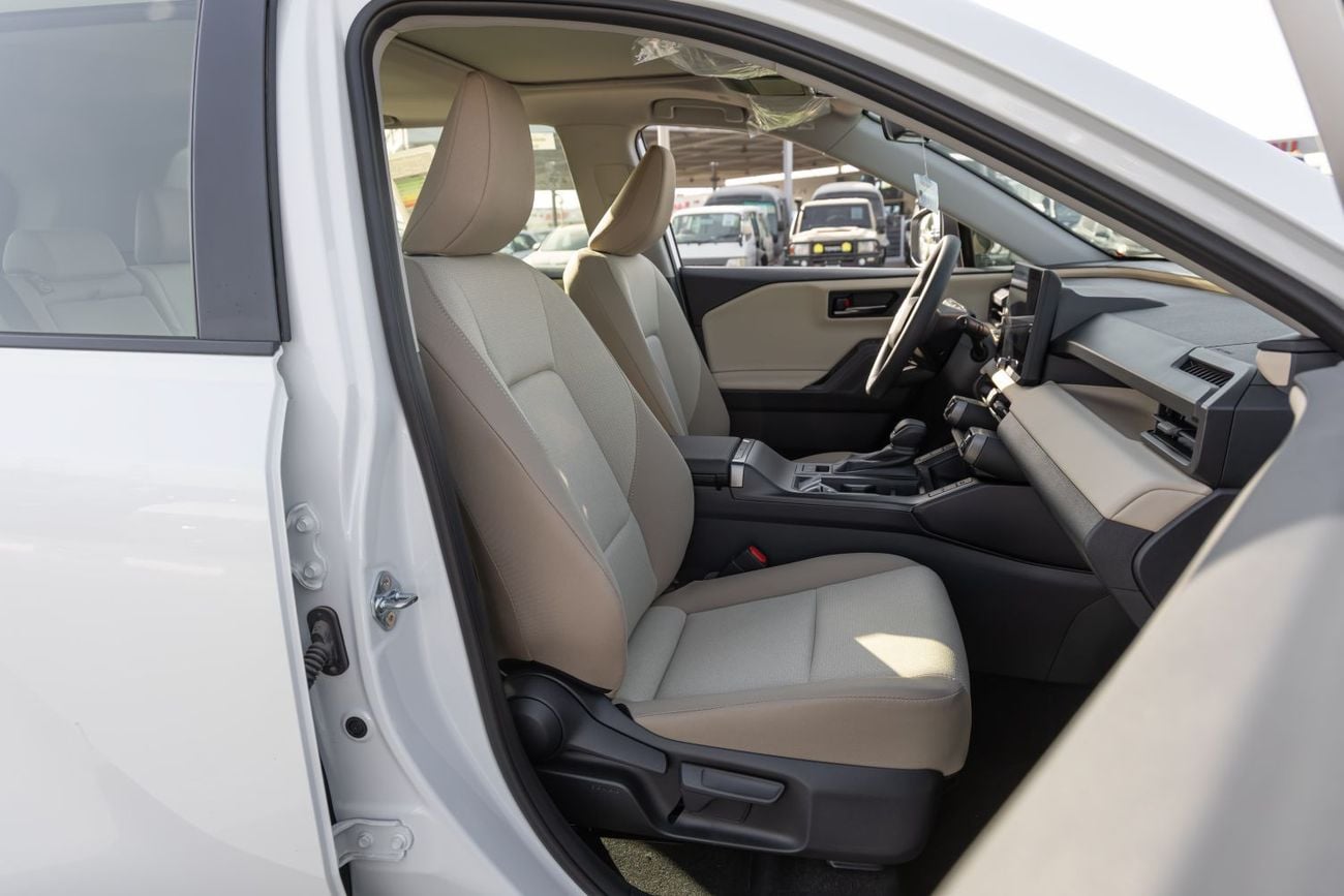 Toyota RAV4 XLE | 2026 | AWD | V4 | WHITE | BRAND NEW | GCC Specs (EXPORT)