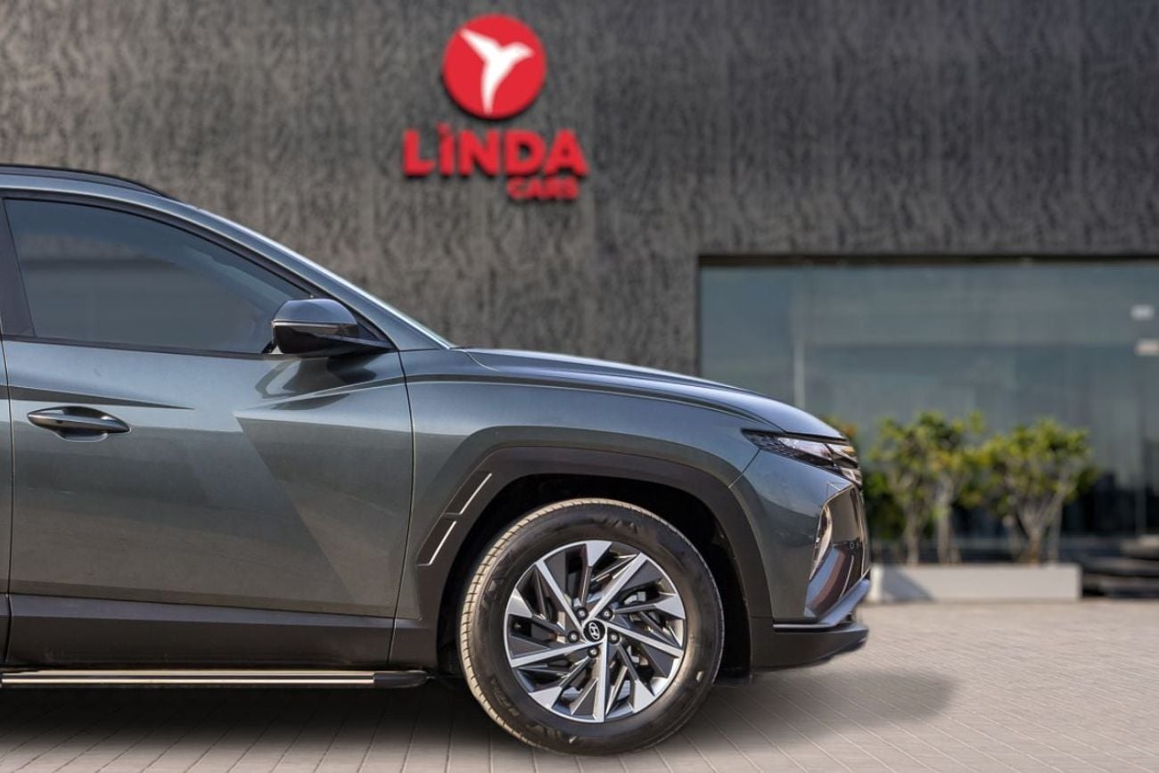 Hyundai Tucson Premium Hyundai Tucson 2024 GCC specs for 1,093.00 AED monthly