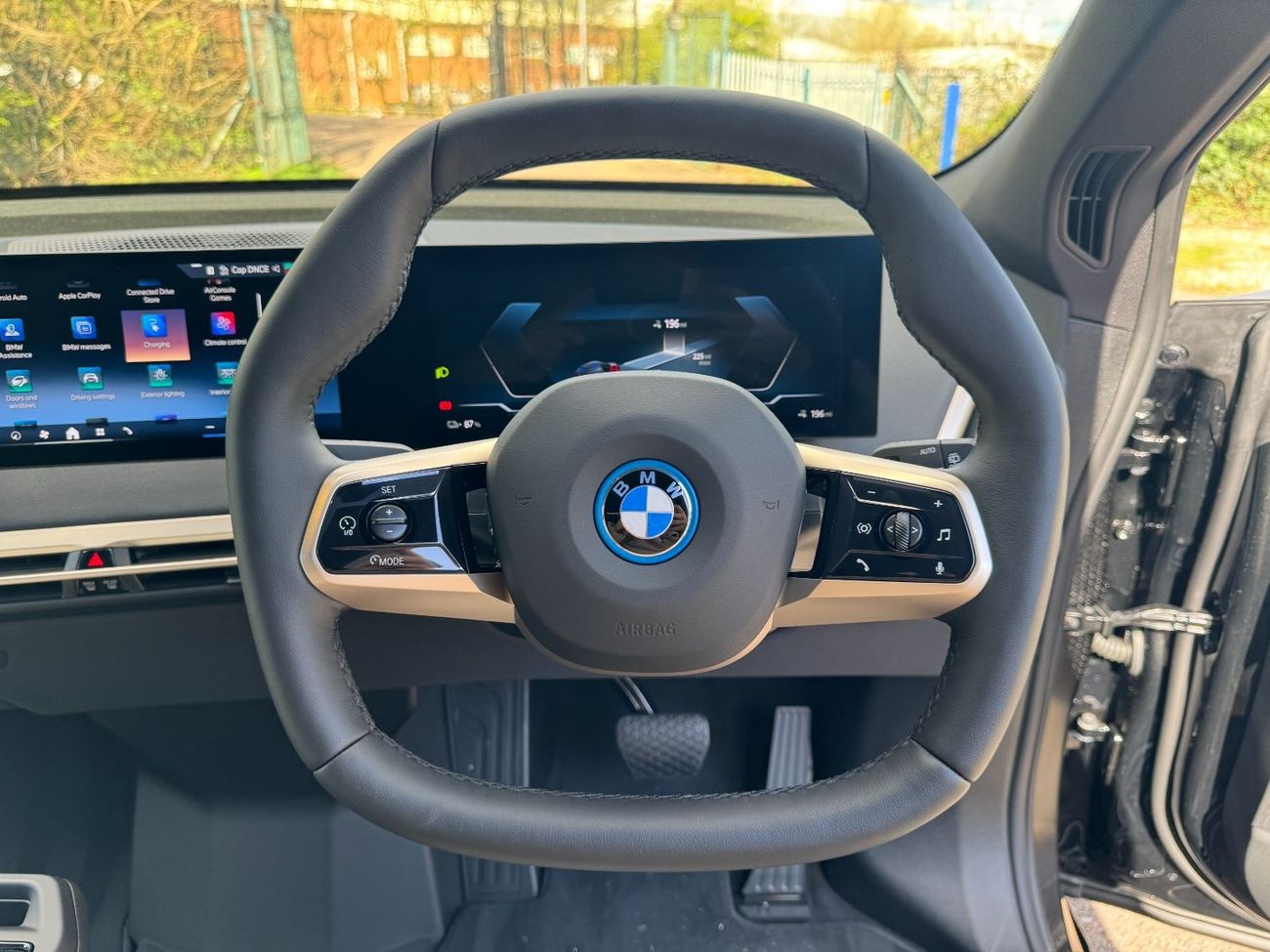 BMW iX xDrive40 M Sport