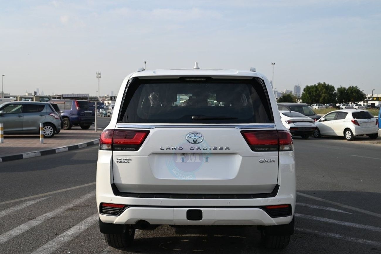 Toyota Land Cruiser 300 GXR V6 3.3L Diesel 4WD 7 Seat Automatic