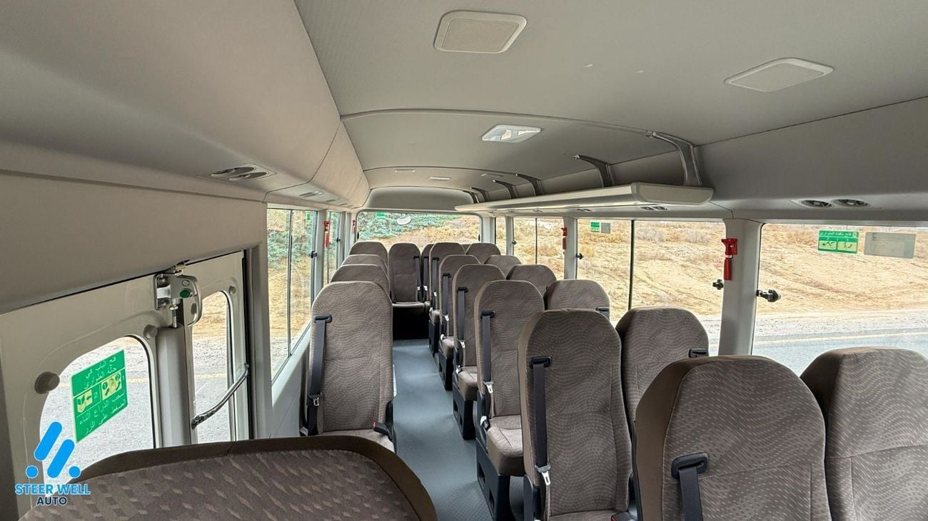 Toyota Coaster 23-Seater Bus 4.0L Diesel RWD GCC Specs Full Option White | BEST PRICE