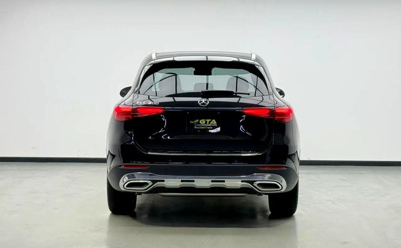 Mercedes Benz GLC 300 GLC300, Warranty, Very Low Km, Fully Loaded, Excellent Condition