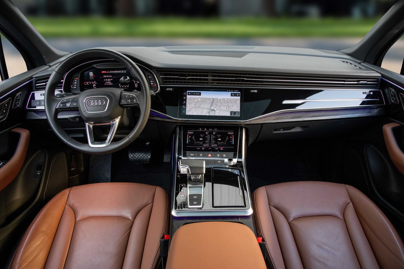 أودي Q7 Q7 45 TFSI Quattro | 4,407 P.M | 0% Downpayment | AUDI WARRANTY & SERVICE PACK!