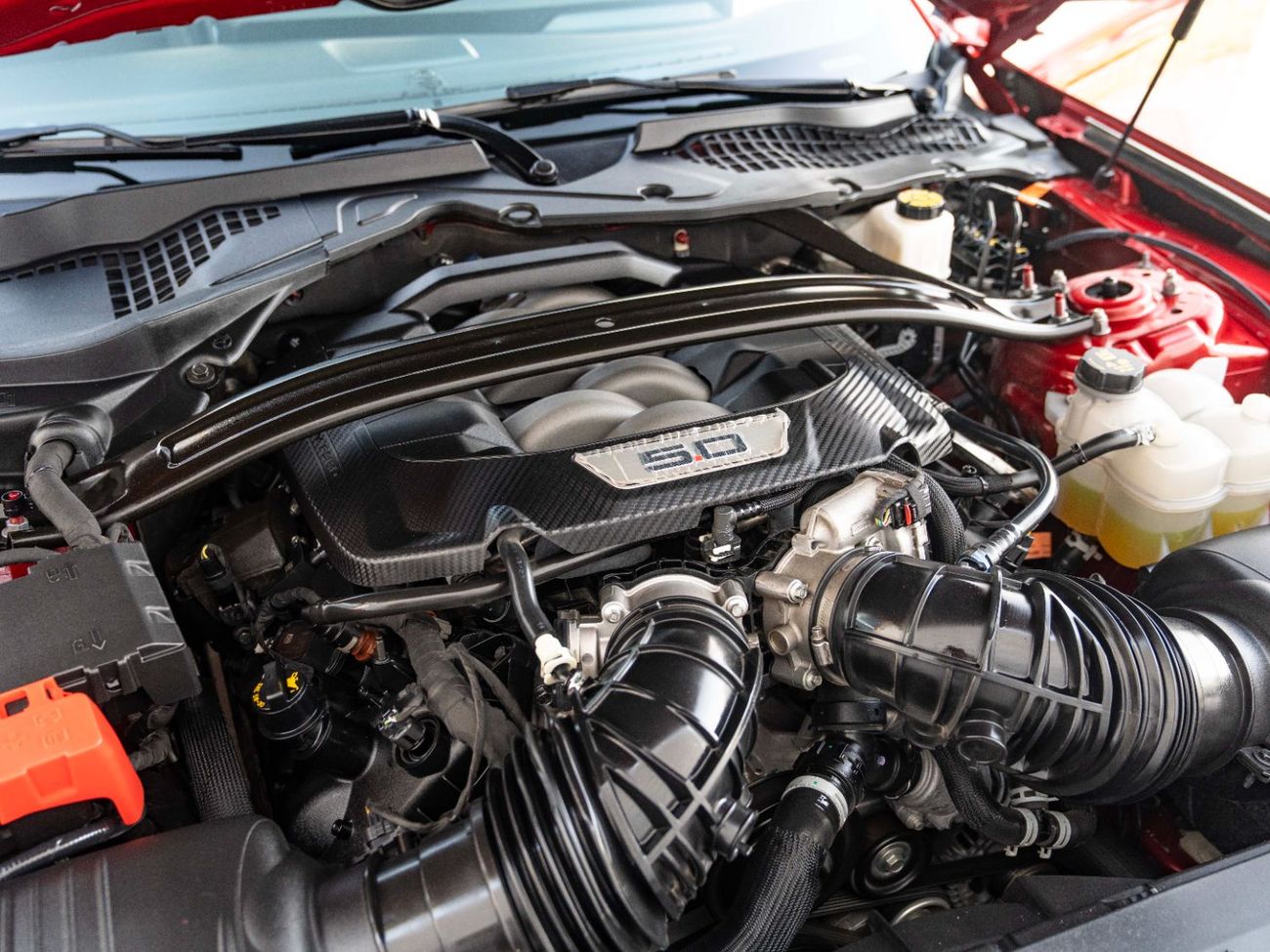 Ford Mustang GT 5.0L (435 HP) Coupe M/T