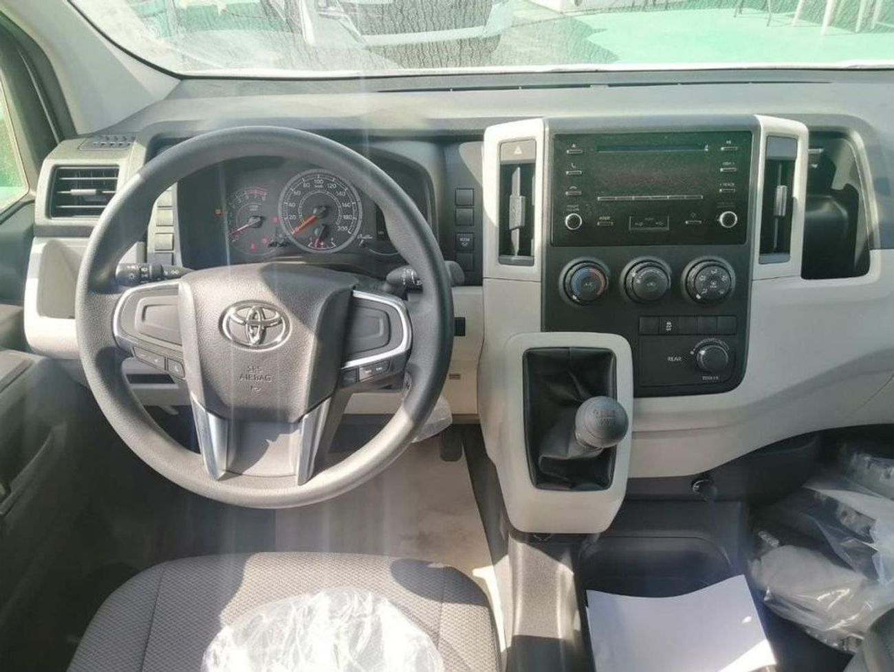 تويوتا هاياس تويوتا هايس 2025 2800 سي سي AHI سقف ركاب ديزل يدوي صفر