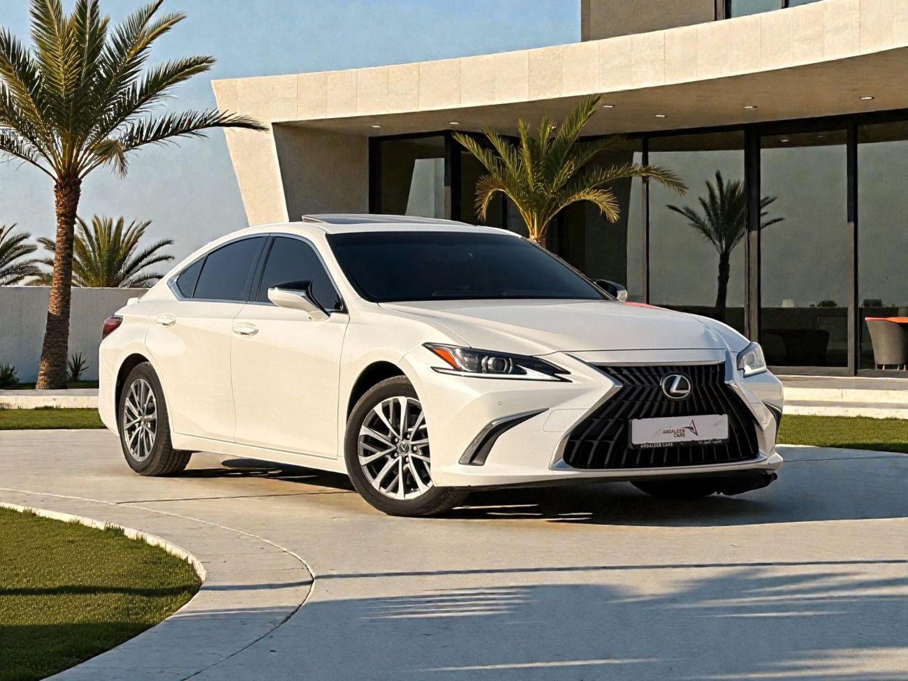 Lexus ES300h PREMIER 2.5L HYBRID | 2023 | GCC SPECS | Agency Warranty | FSH | AED 2,400 per month