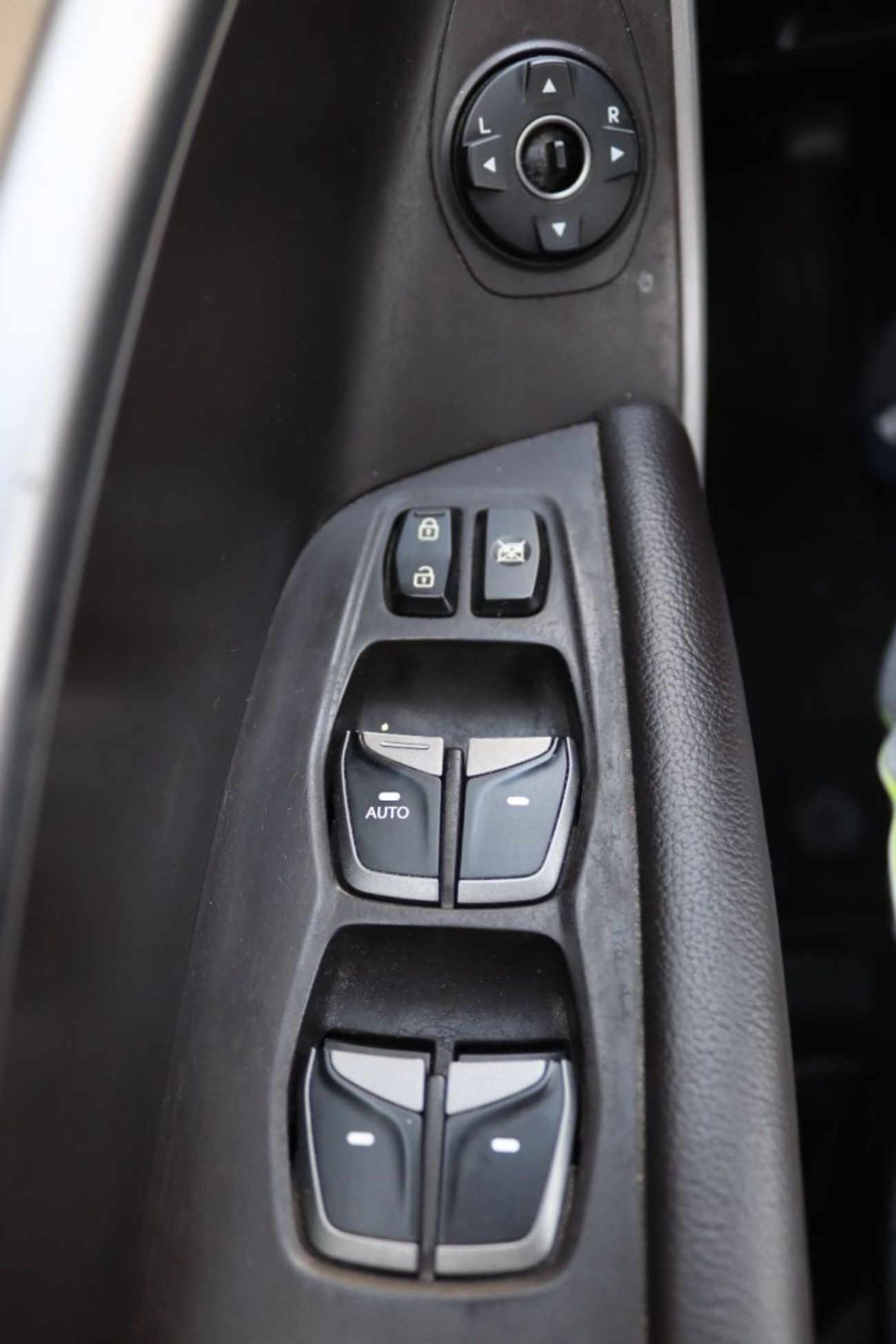 هيونداي سانتا في GL 2.4L FWD