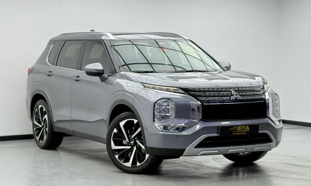 Mitsubishi Outlander 2023 Mitsubishi Outlander, 2026 Mitsubishi Warranty, Full Mitsubishi Service History, Low Km, GCC