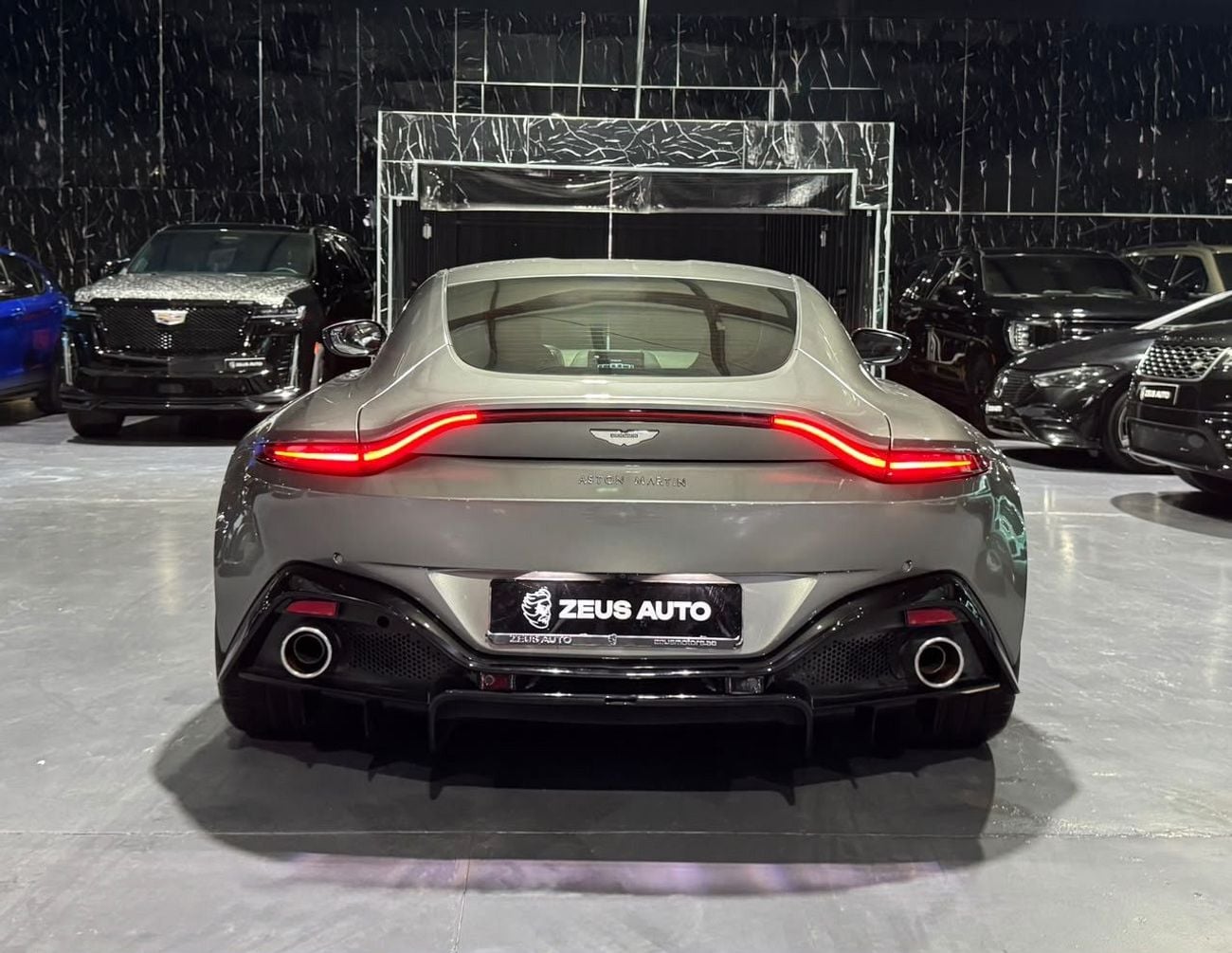 Aston Martin Vantage STD