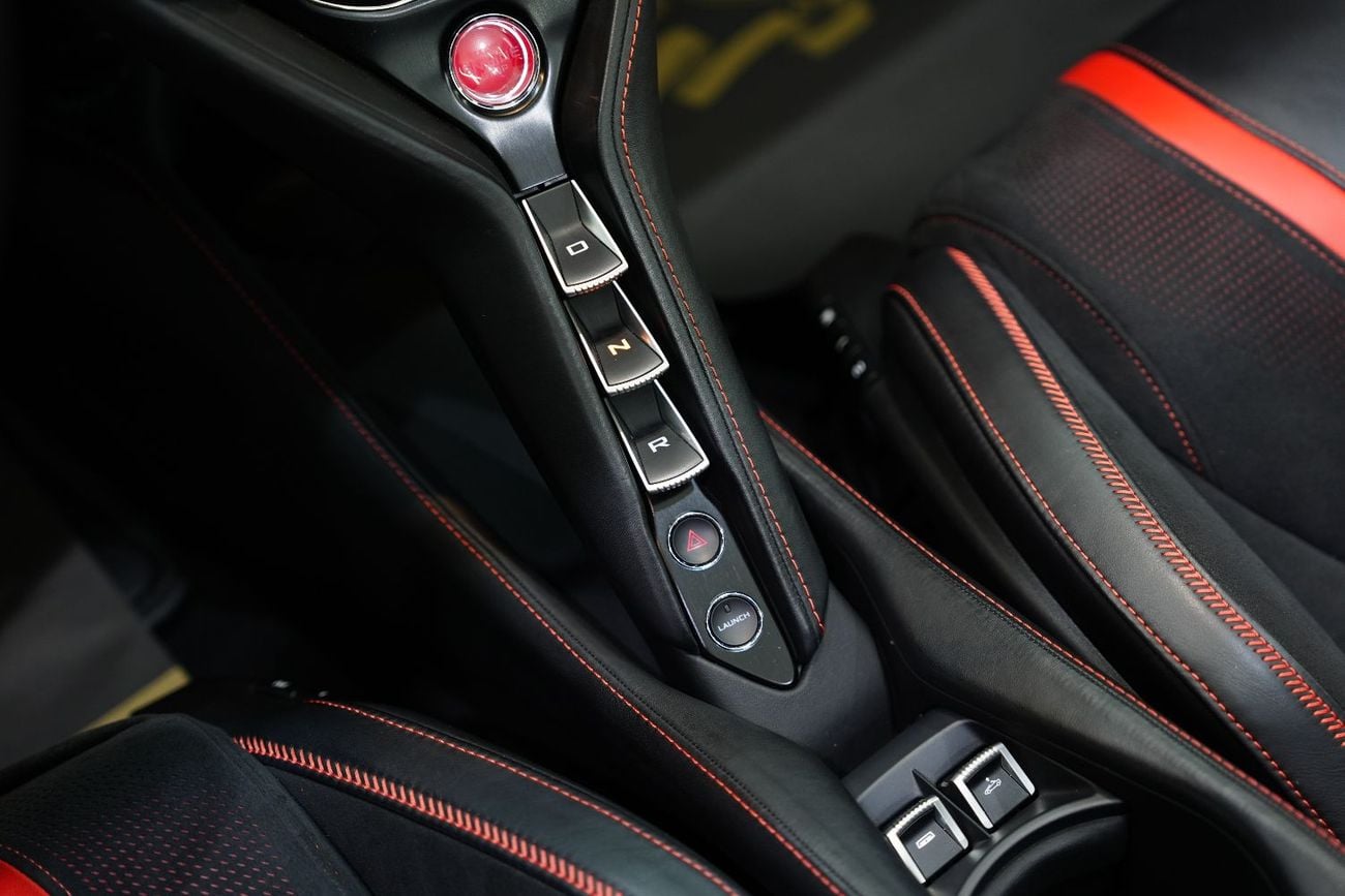 McLaren 720S 2022 McLaren 720S Spider, Full Carbon, Lifting System, Full Service History, McLaren Warranty!!