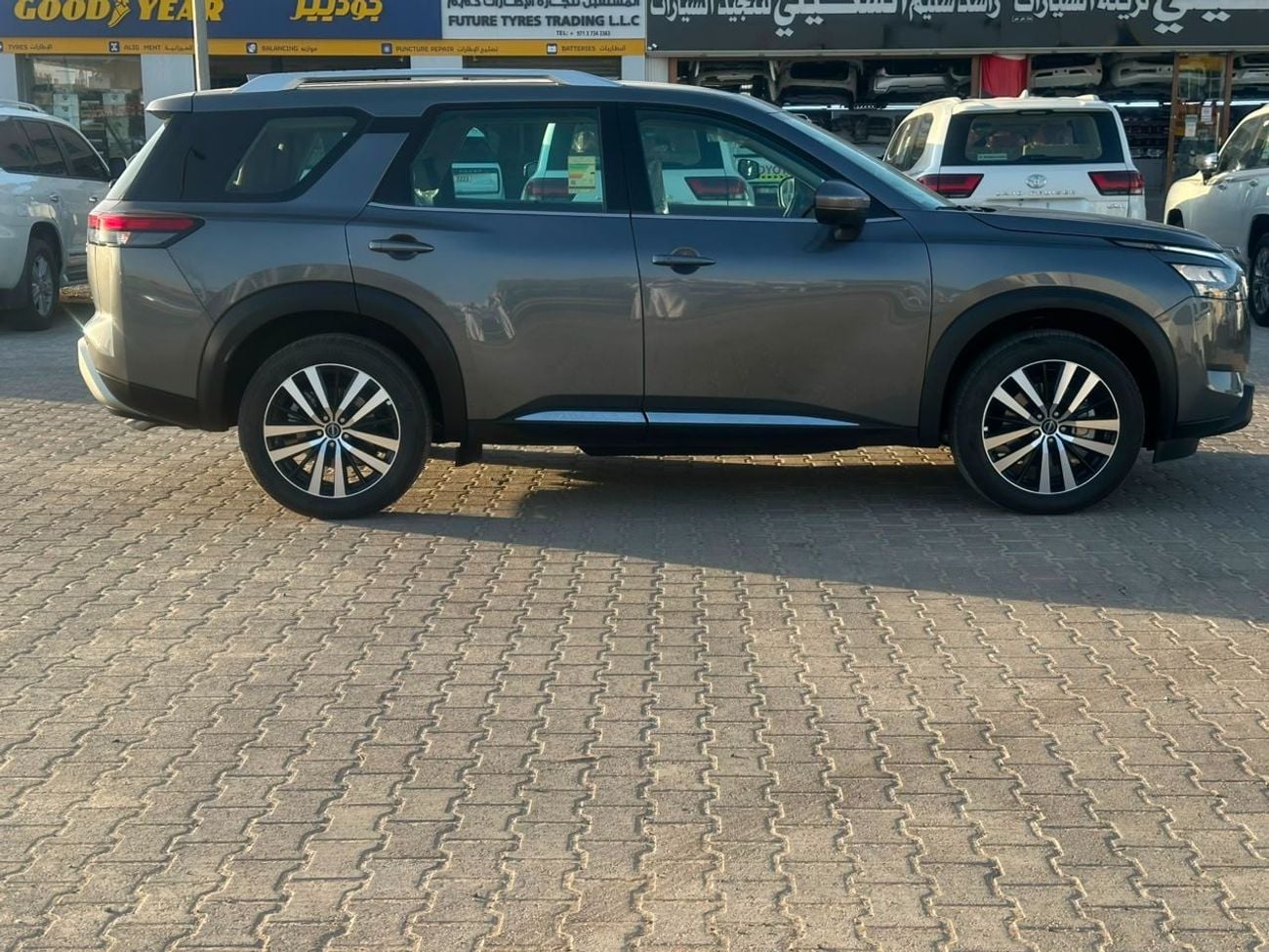Nissan Pathfinder SL