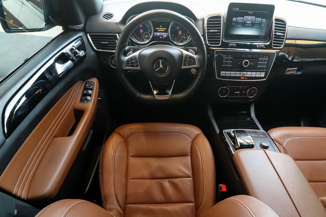 مرسيدس بنز GLE 43 AMG C292