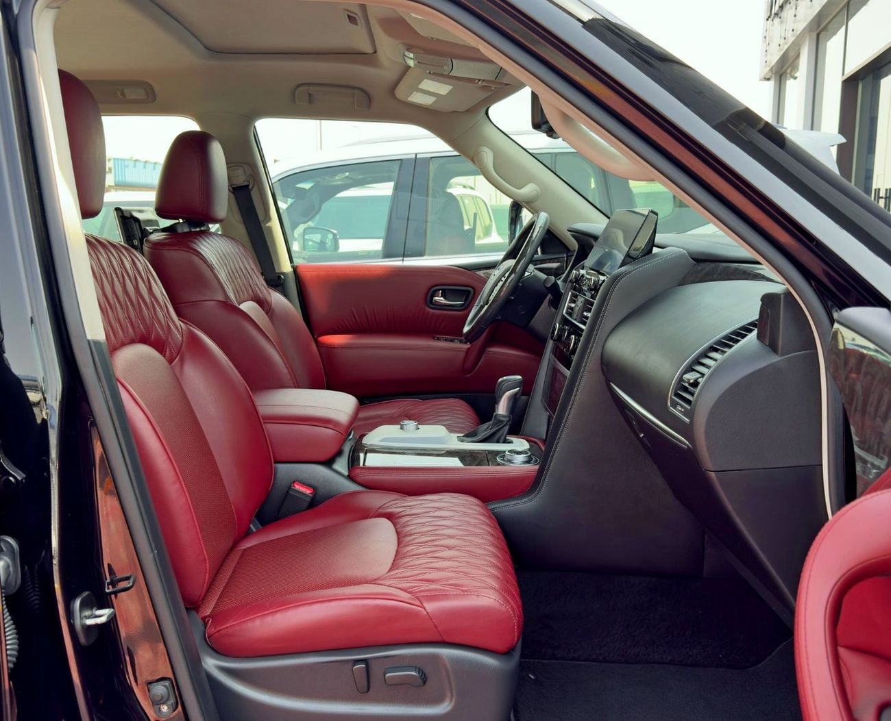 Nissan Patrol LE Platinum City 5.6L