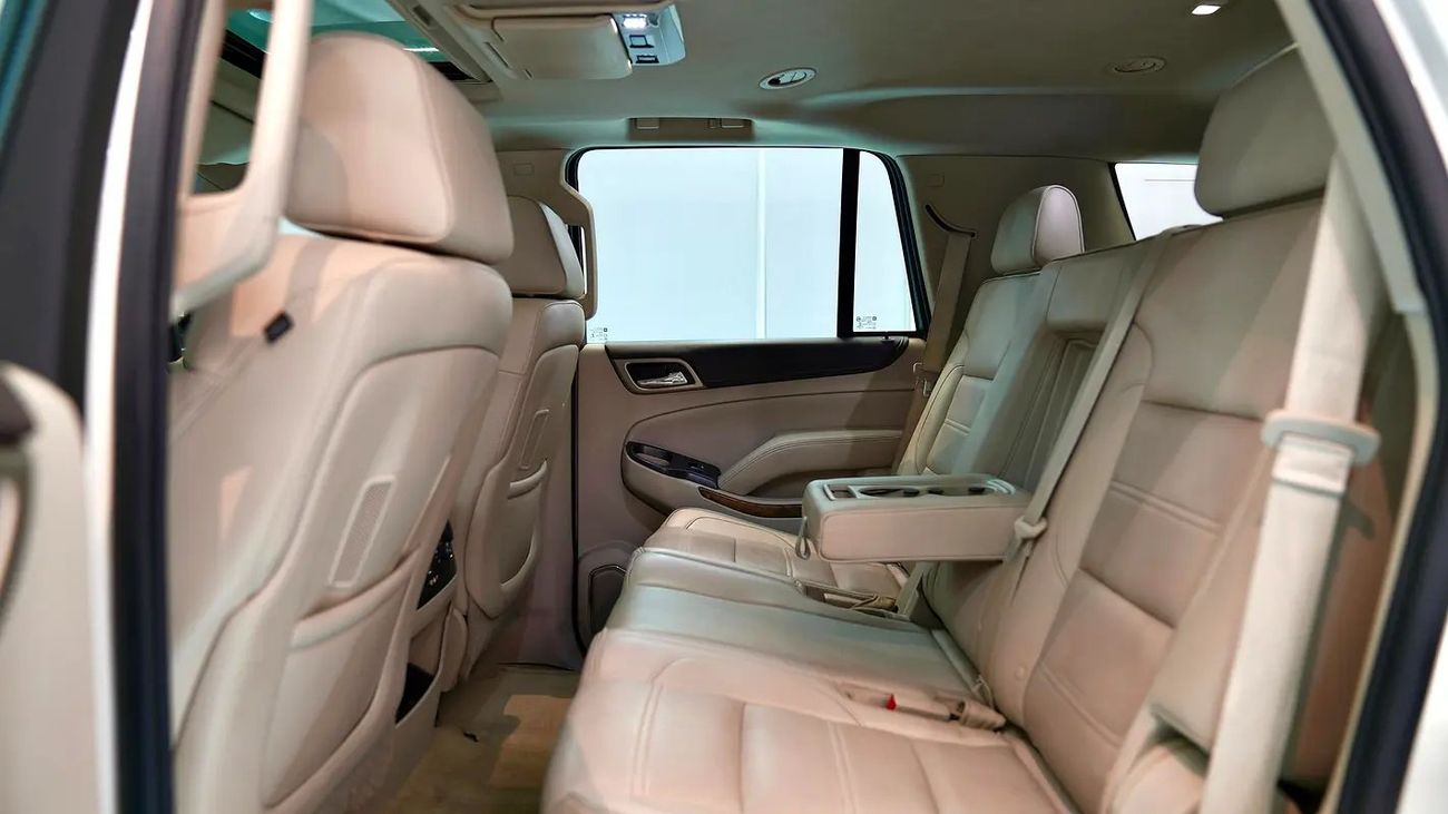 GMC Yukon Denali 6.2L (8 Seater)