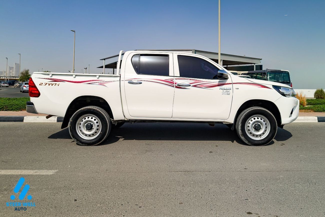 تويوتا هيلوكس GL 2.7L Double Cab Utility AWD 2022 2.7L Petrol Dual Cab Pickup | Automatic | GCC Specs | Best Price