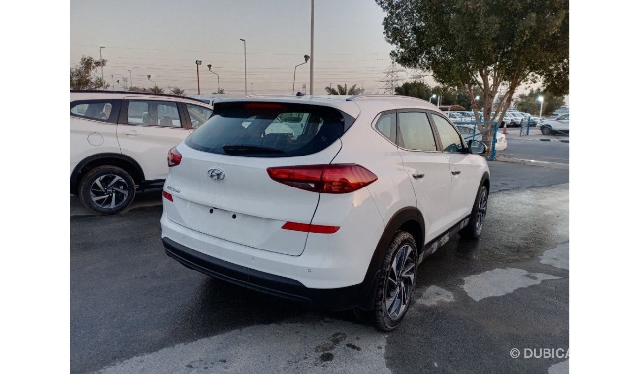 Hyundai Tucson 2.0L 4x2 Mid Option (2021 Model)