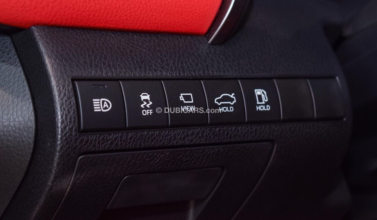 تويوتا كامري XSE