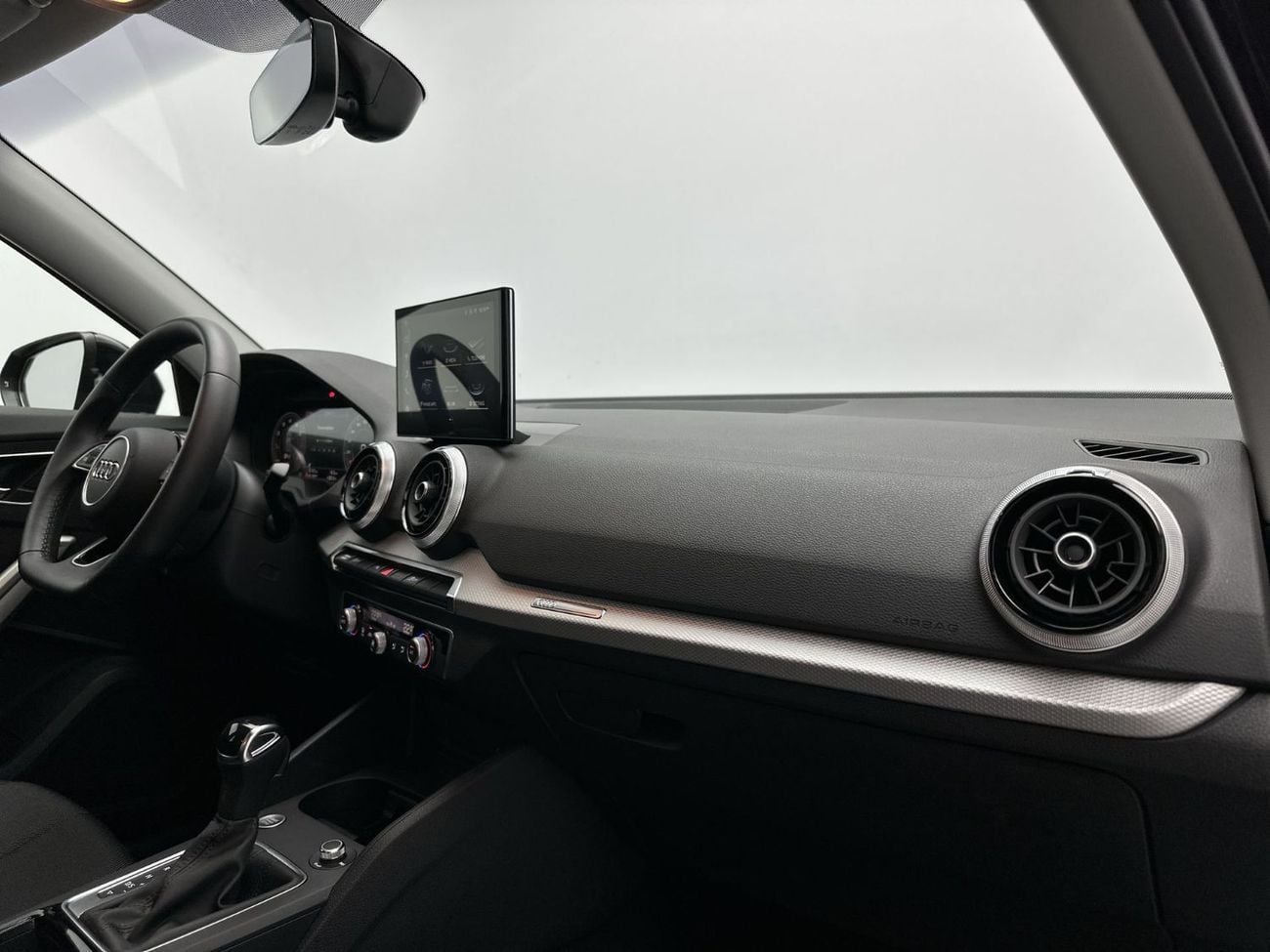أودي Q2 Q2 Advanced 35 TFSI 150hp (Ref# 13984)