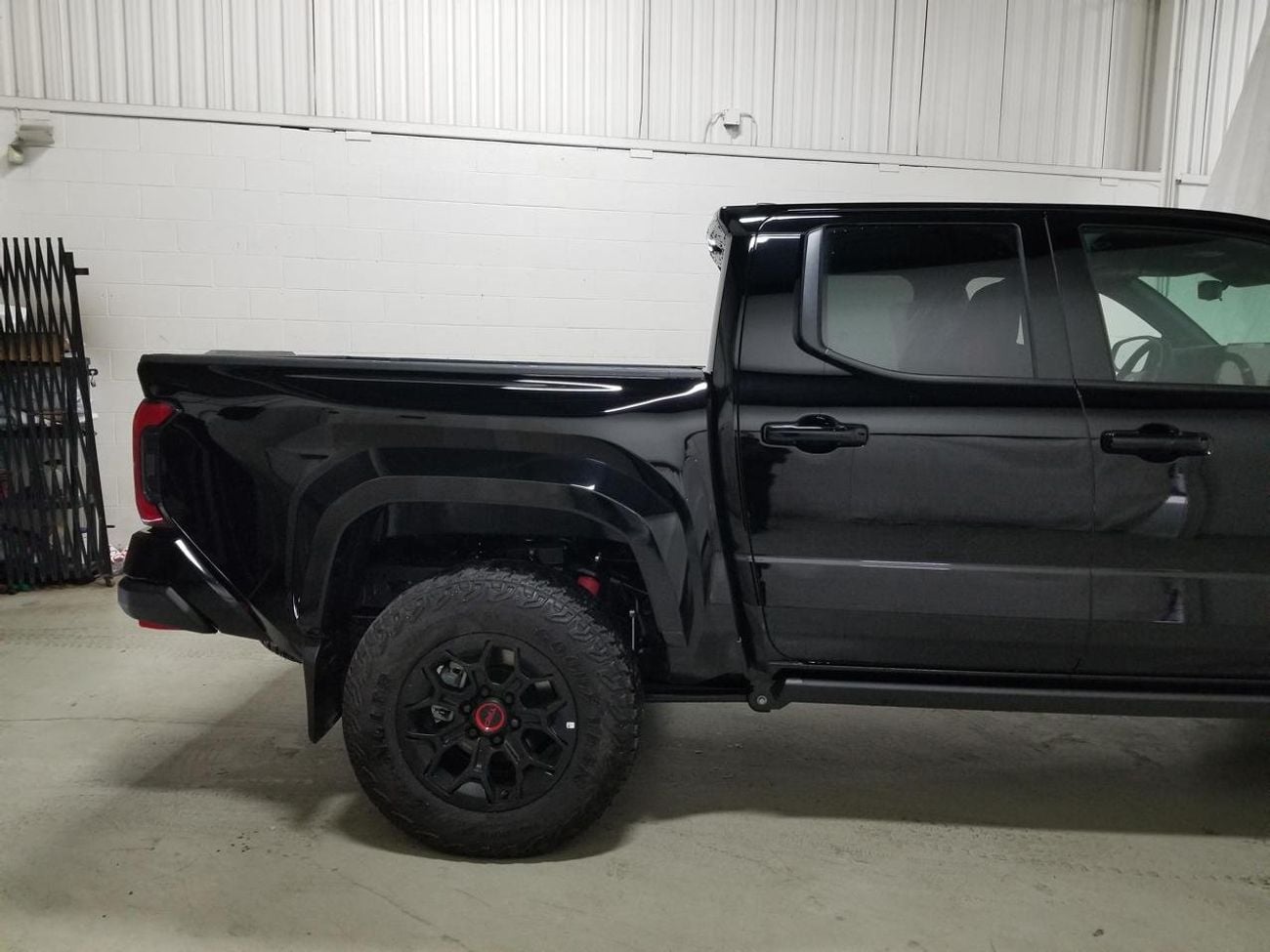 تويوتا تاكوما TRD PRO IFORCE MAX HYBRID