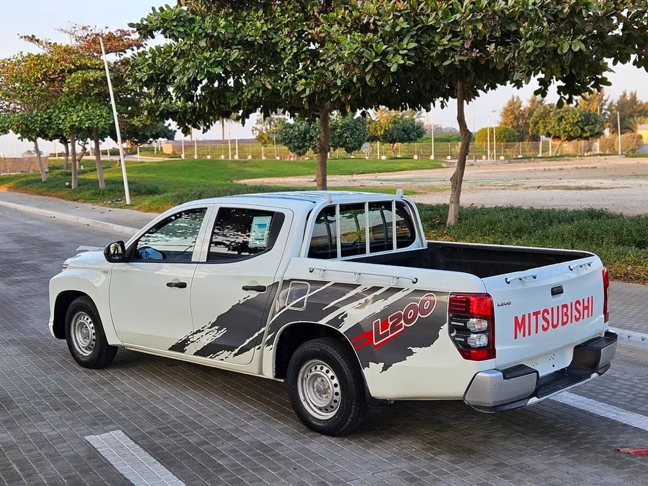 ميتسوبيشي L200 GL