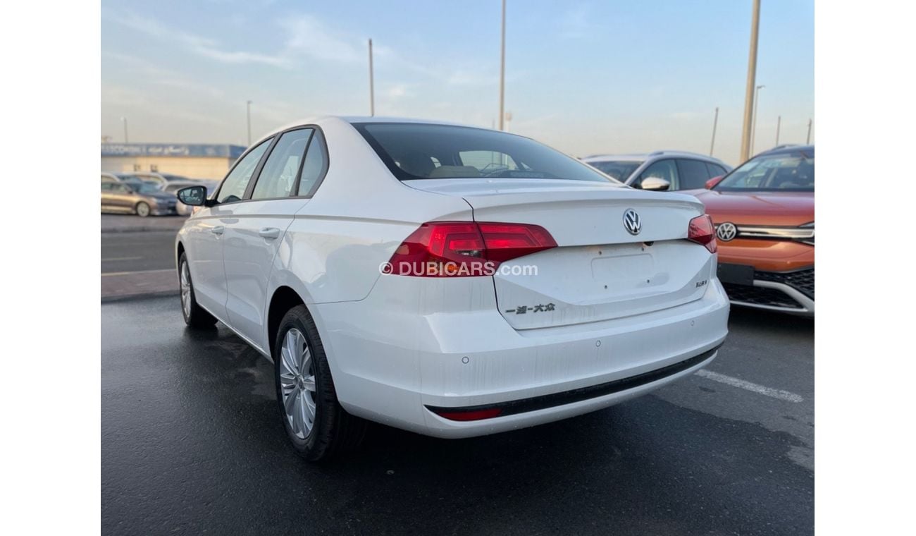 Volkswagen Bora VOLKSWAGEN BORA FWD 2022