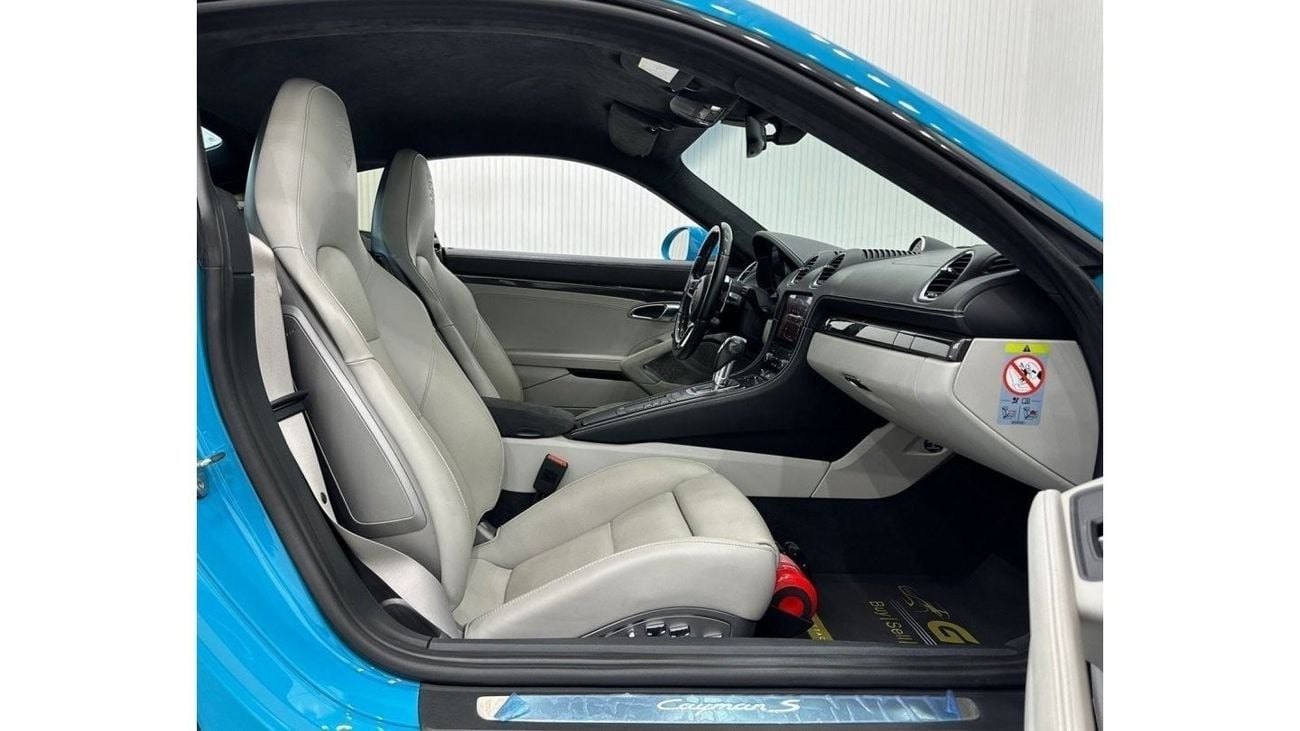Porsche 718 Cayman 2020 Porsche 718 Cayman S, SEP 2024 Porsche Warranty, Full Porsche Service History, GCC