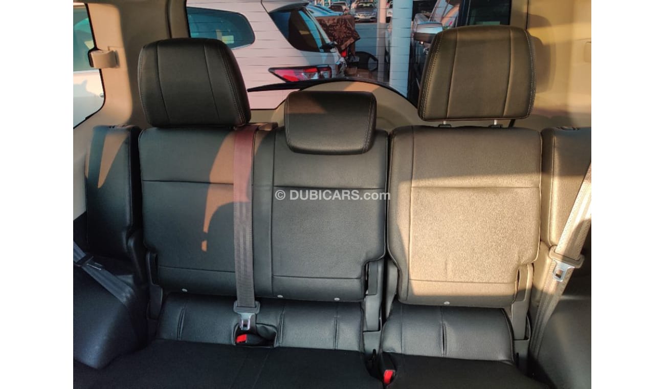 Mitsubishi Pajero 2016 Gls 3.8 ltr Sport 3 doors full options gulf specs