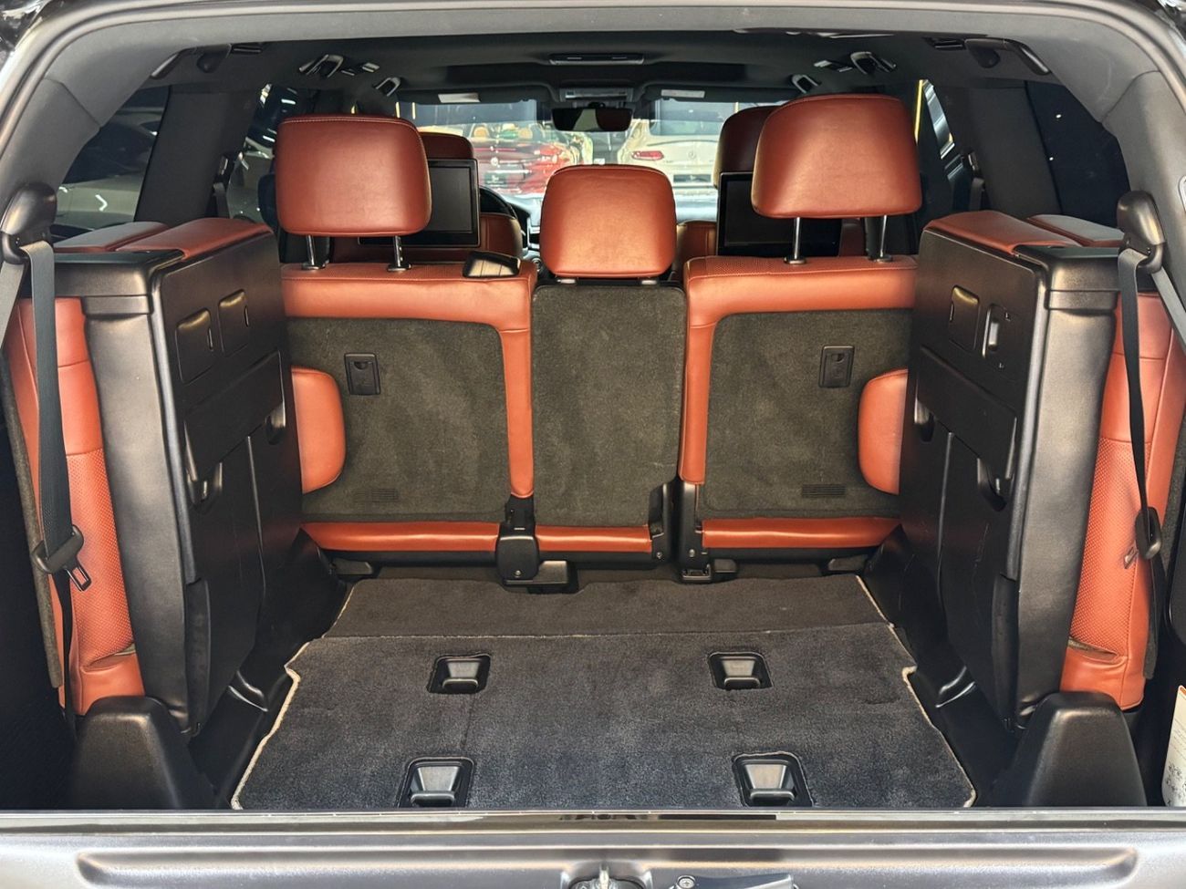 Lexus LX 570 Sport 5.7L