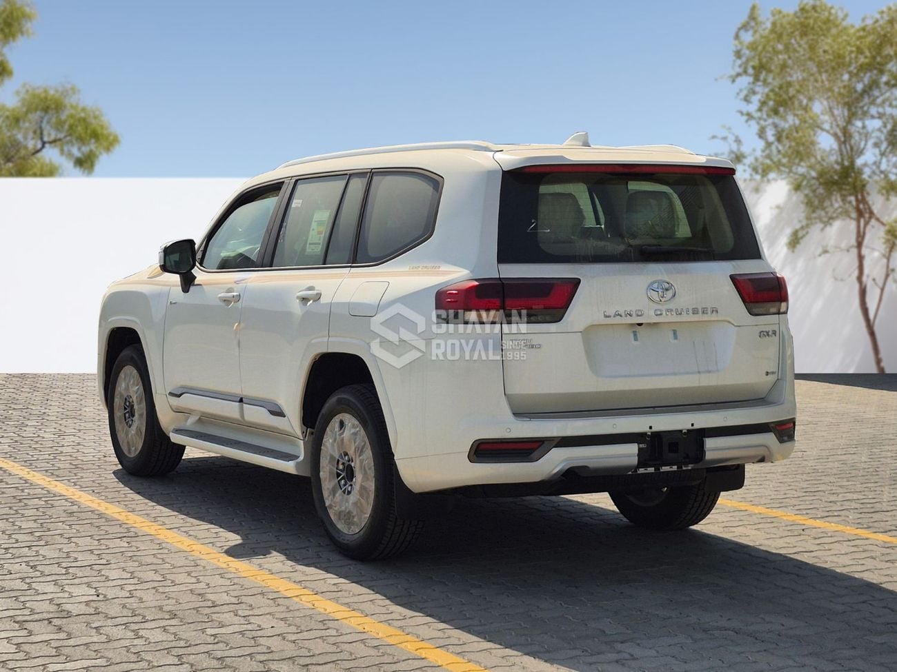 Toyota Land Cruiser LC300 GXR FULL OPTION 3.5L HEV 457TT AT | 7-SEATS | JBL | SOFT DOOR CLOSING| 2026MY