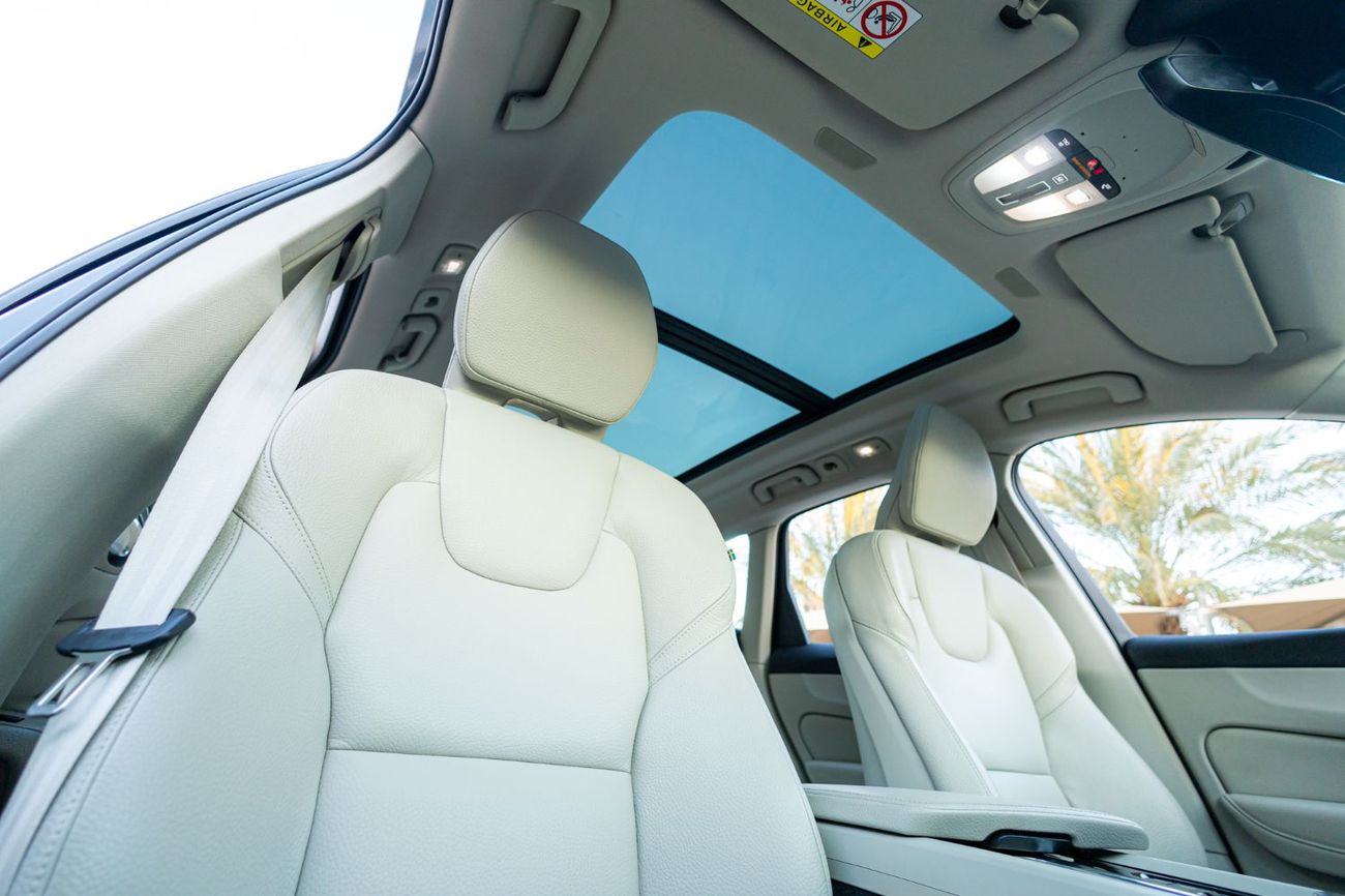 Volvo XC60 Momentum 2.0L AWD