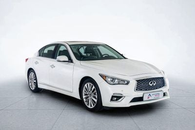 Infiniti Q50 LUXE 3.0