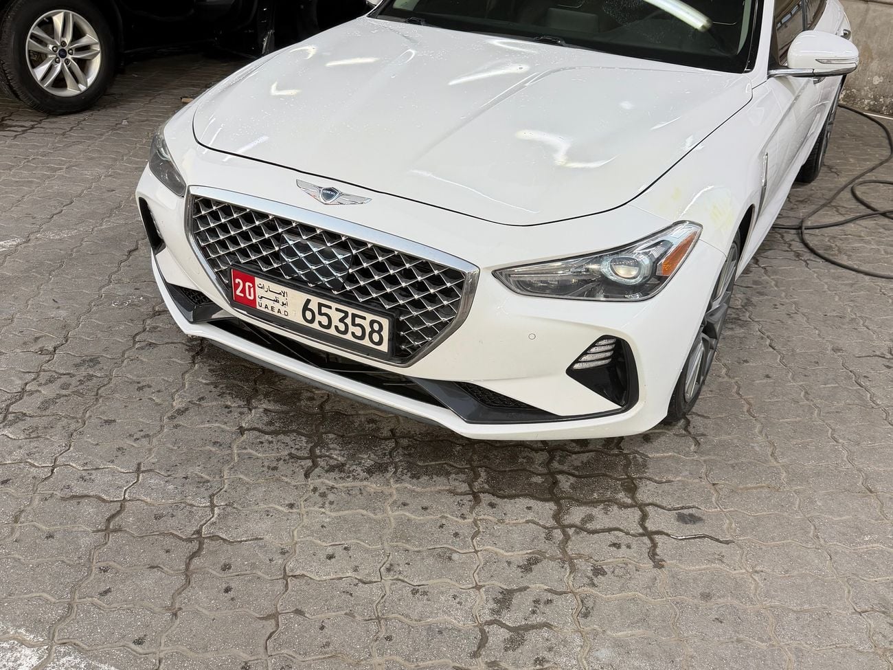 جينيسس G70