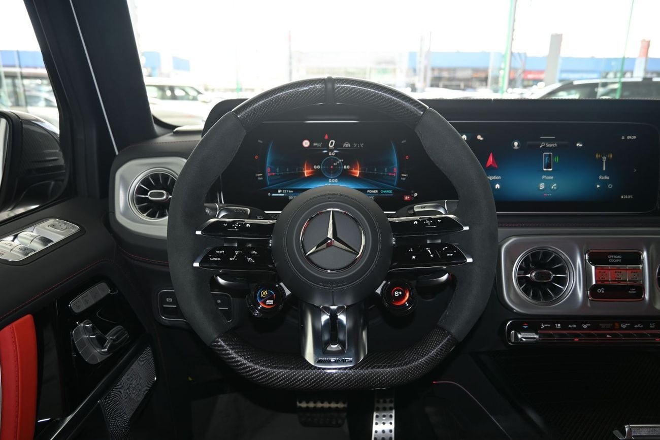 Mercedes Benz G63 AMG 4MATIC SUV Mercedes AMG G63 4.0-litre V8 Bi-Turbo, Model 2026 Color White