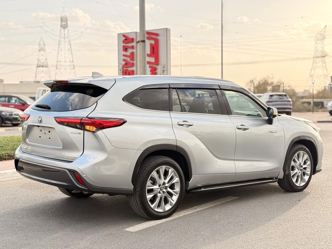 Toyota Highlander Limited 2.5L AWD