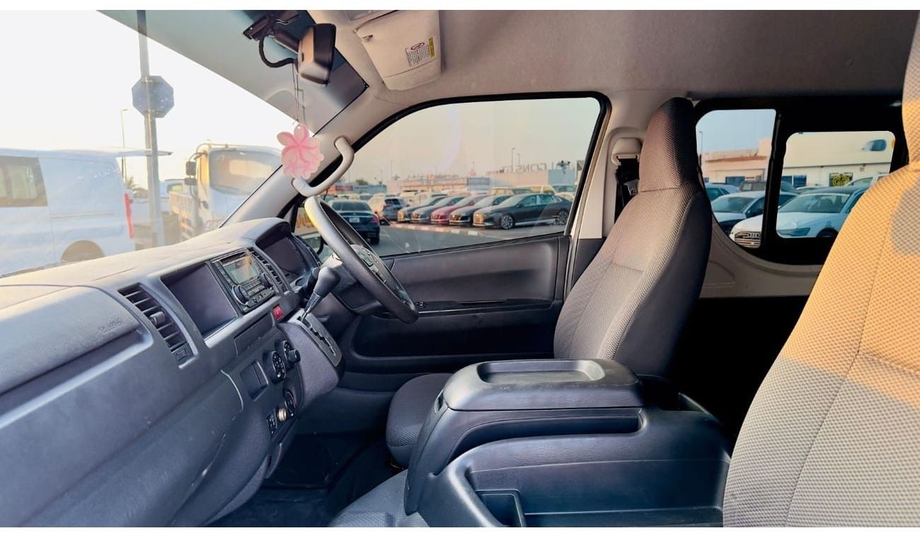 Toyota Hiace PREMIUM CONDITION | 2016 | 3.0L DIESEL ENGINE | RHD