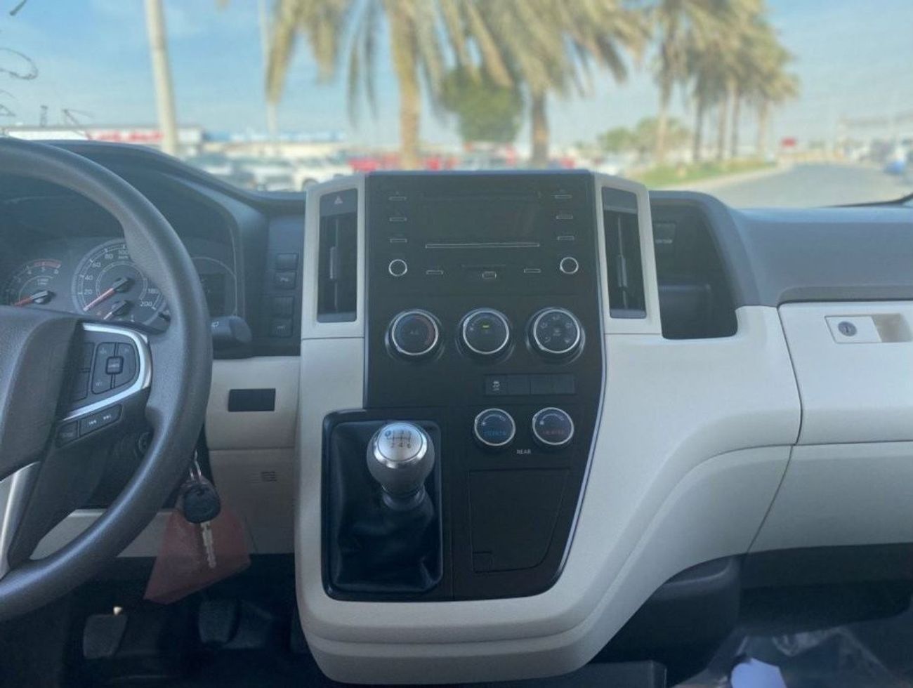 تويوتا هاياس 2.8 L HIGH ROOF WITH AC FULL OPTION BRAND NEW