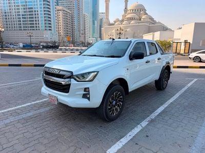إيسوزو D ماكس LS