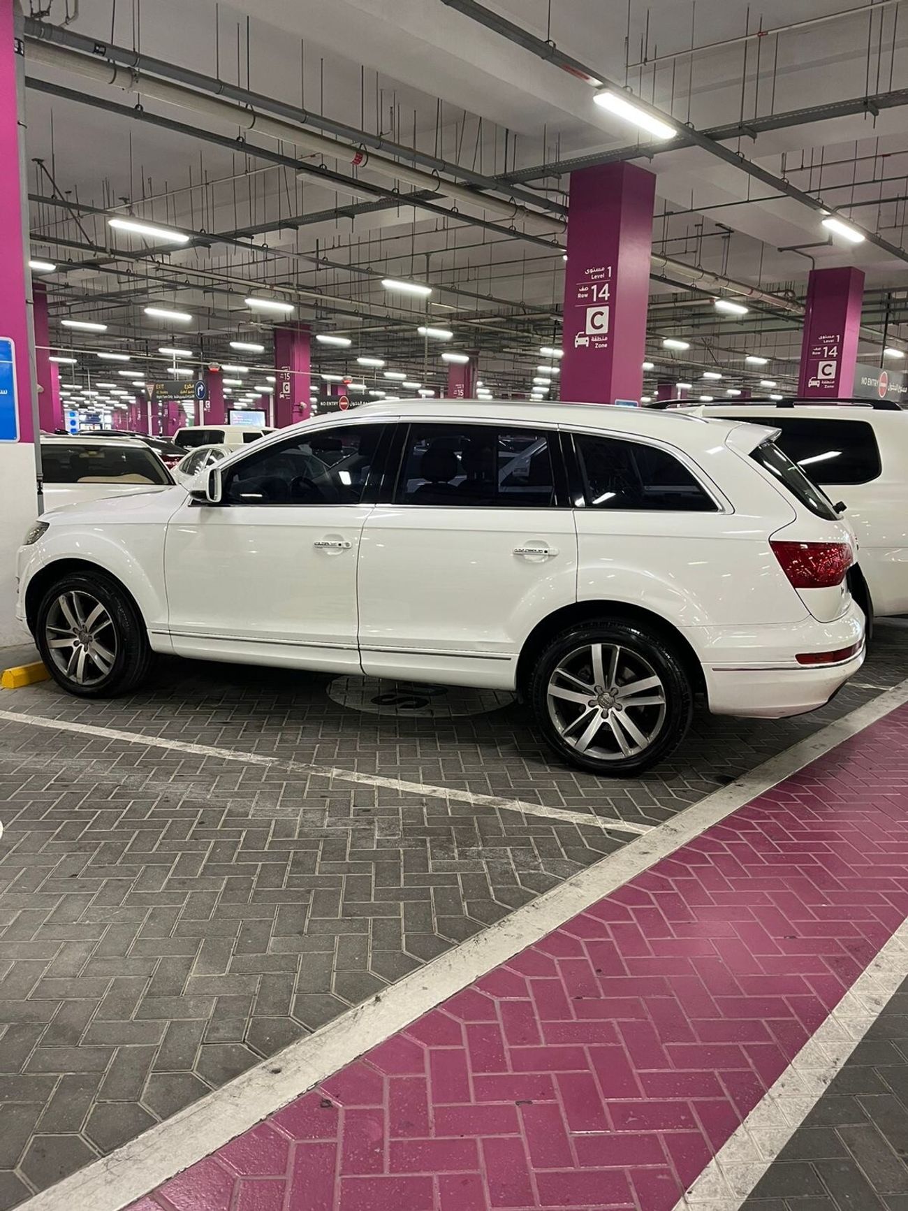 أودي Q7 3.6 quatro