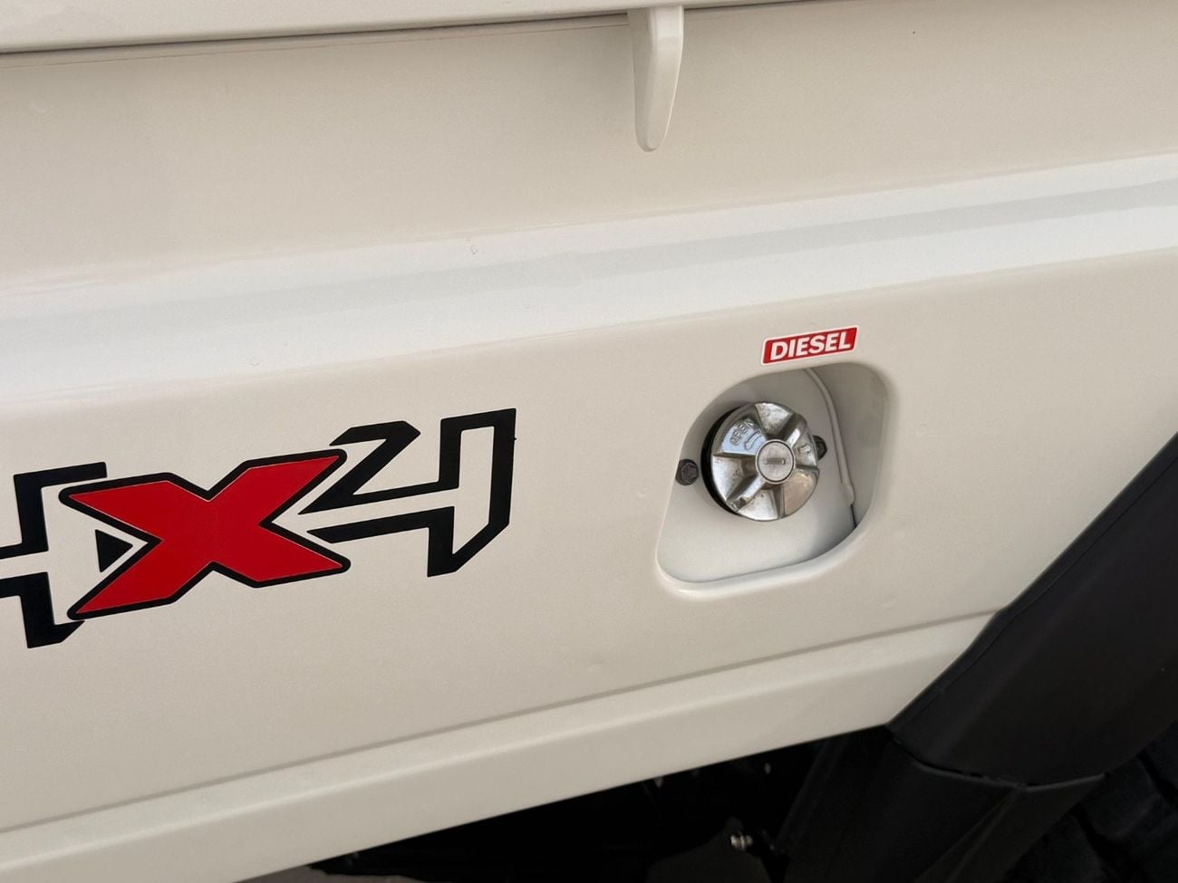 Toyota Land Cruiser GXL export from Australia