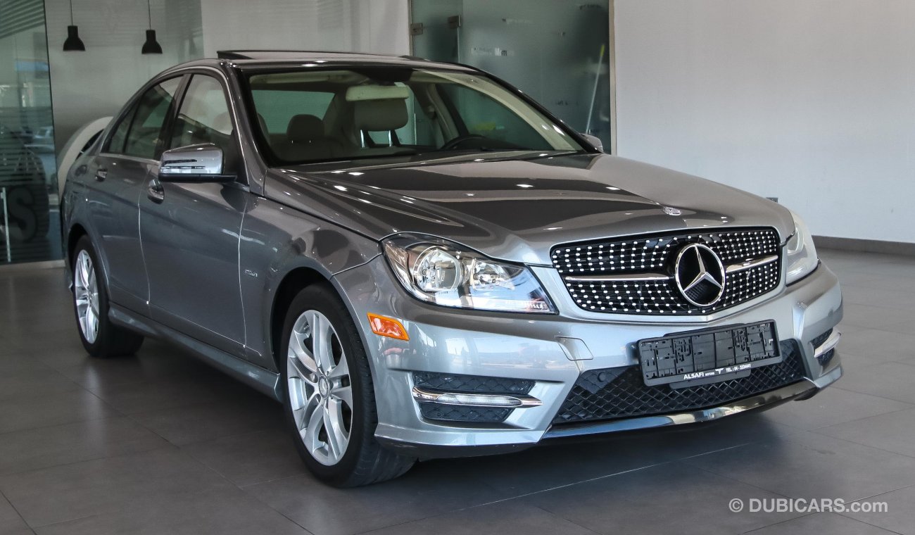 مرسيدس بنز C 300 4 Matic