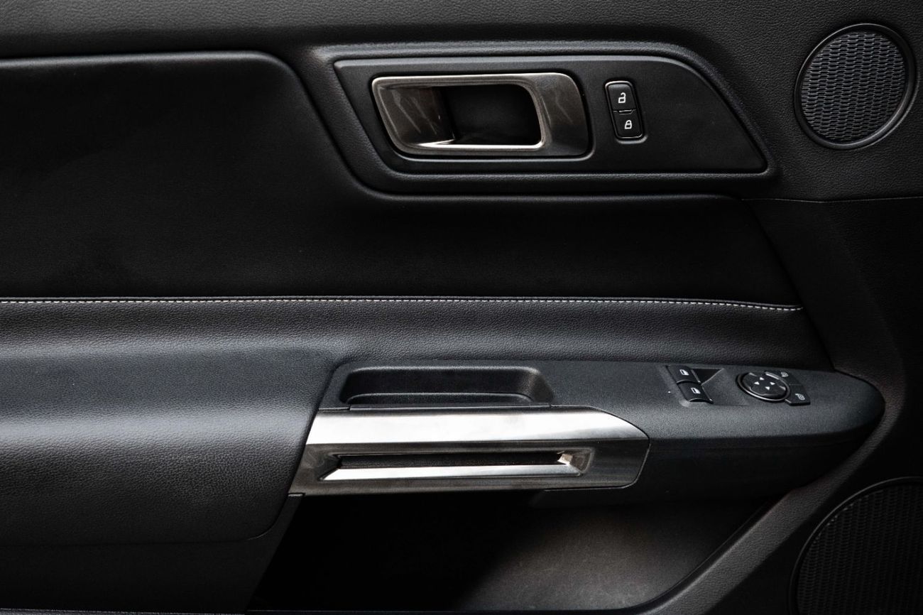 Ford Mustang Mustang Shelby GT500 | 5,875 P.M | 0% Downpayment | Ford Warranty + Service