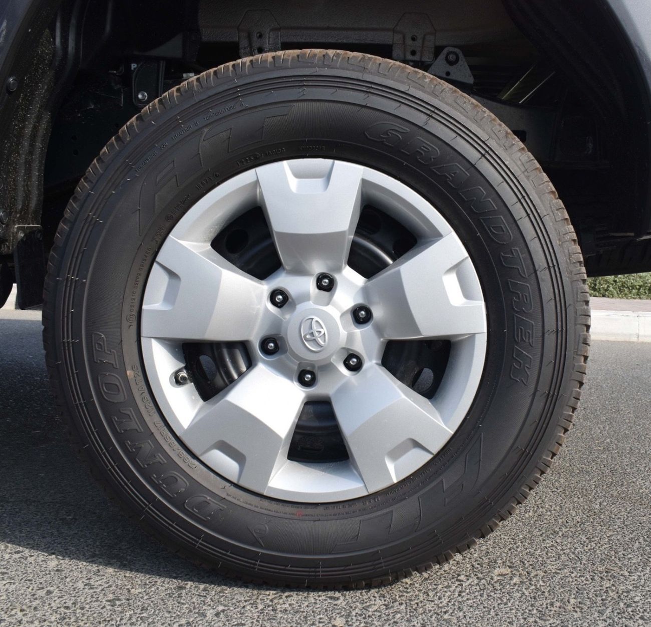 Toyota Hilux HILUX 2.4l  4x4 DIESEL MANUAL