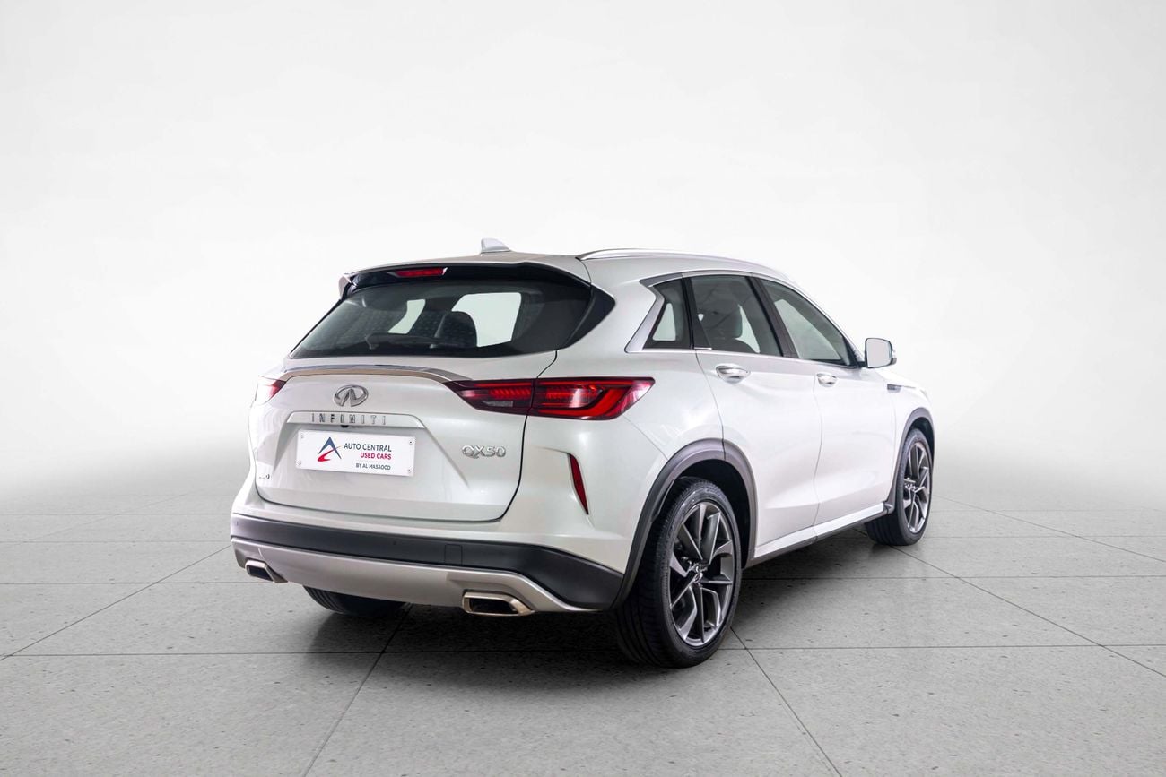 إنفينيتي QX50 LUXE 2.0