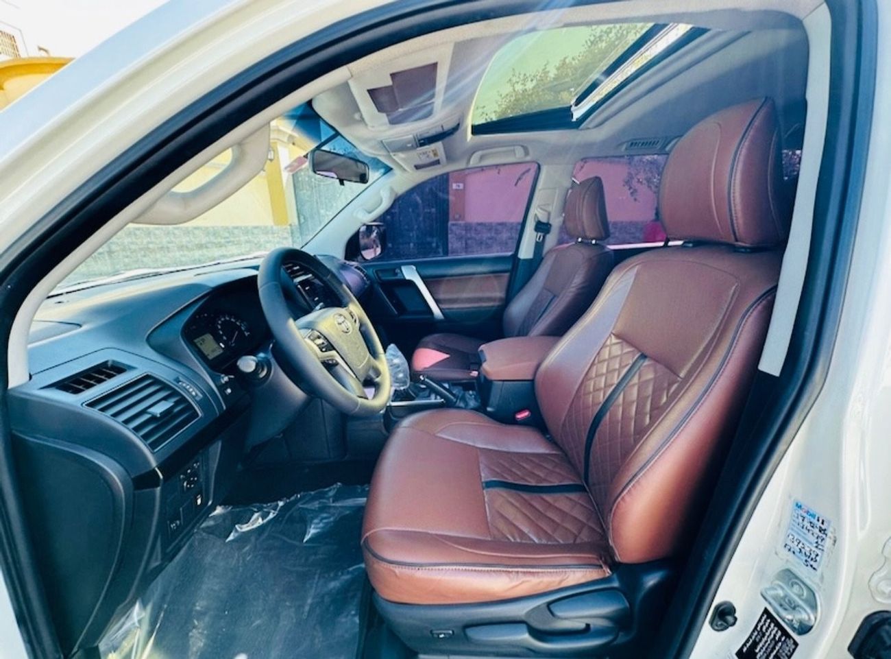 تويوتا برادو Toyota Prado 2019 VXR 2.7L 4WD v4 full option Top the Range